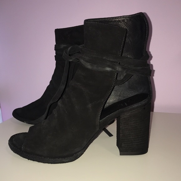 Officiene Creative Sandals - Picture 3 of 15